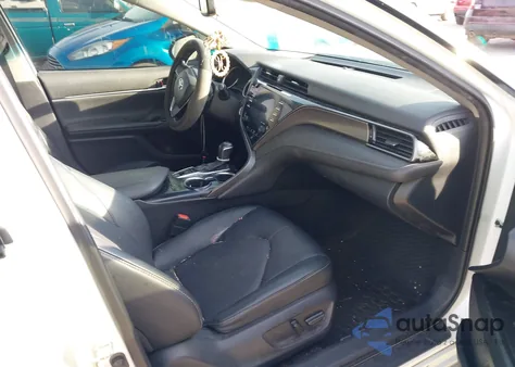 2020 Toyota Camry Xse z USA, uszkodzony, nr VIN 4T1K61AK7LU372490